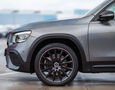 Foto Mercedes-Benz GLB 220d 4Matic AMG Line *Balík Night * Pano * Keyless GO * Multibeam * 7-miestne  