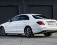 Foto Mercedes-Benz E 300 de AMG Line EQ Power Hybrid / Multibeam LED / Widescreen / Distronic+ / 360 cam