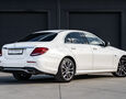 Foto Mercedes-Benz E 300 de AMG Line EQ Power Hybrid / Multibeam LED / Widescreen / Distronic+ / 360 cam